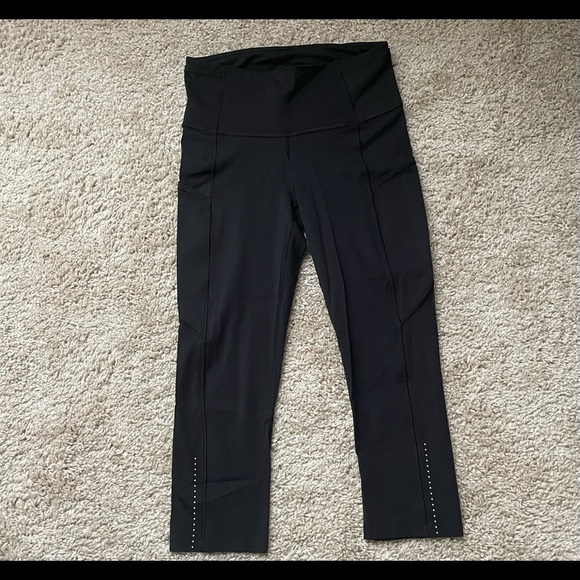 Lululemon leggings size 6 - Picture 1 of 6